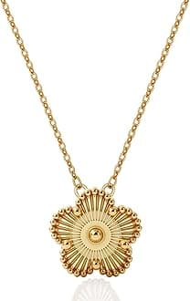 HighSpark Clover Necklaces for Women | Stunning Design Four Leaf Clover Necklace Pendant | Lovely Gift