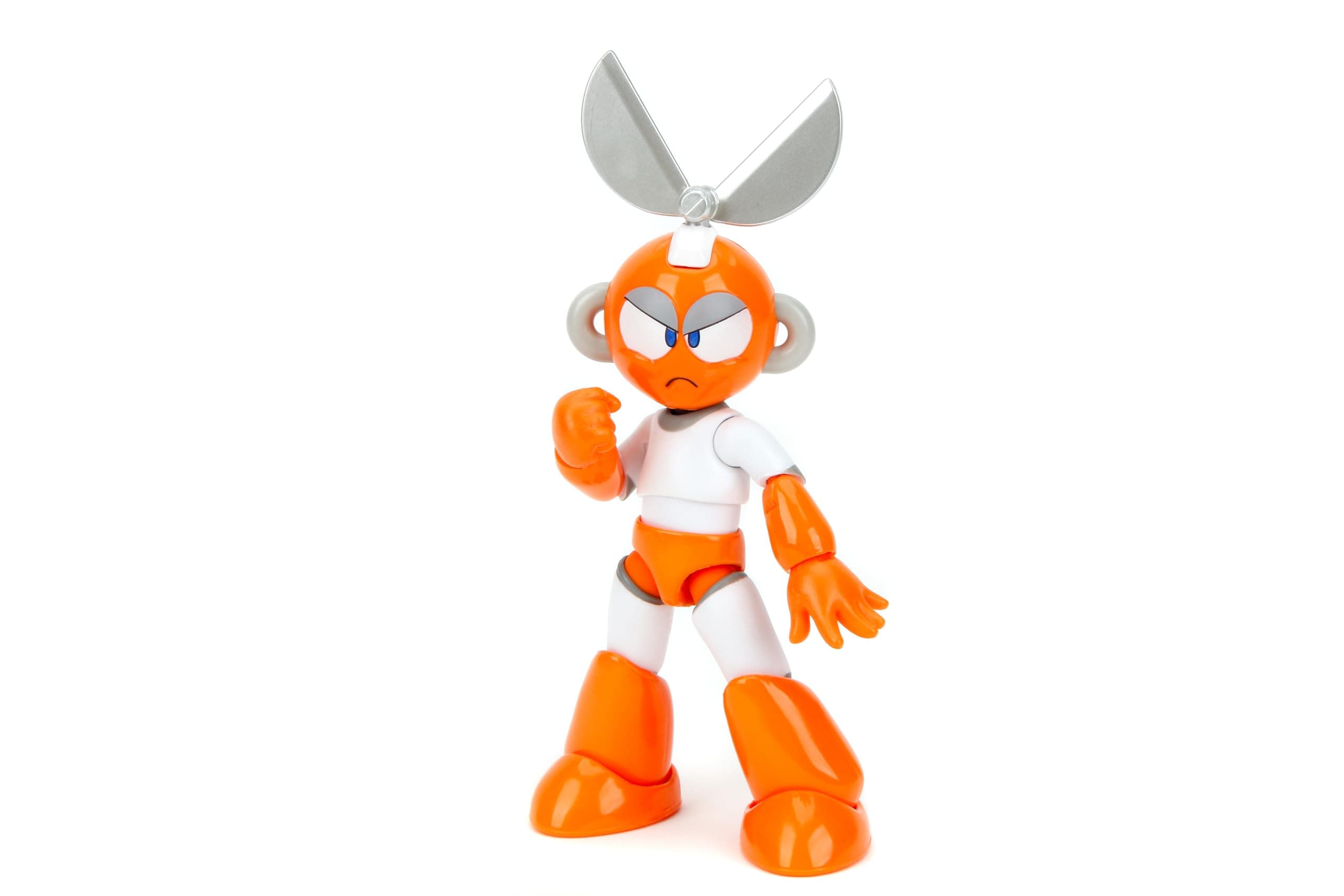 Jada Mega Man 4" Cut Man - 1:12 Scale Action Figure, Wave 2 – Over 15 Points of Articulation, Alternate Hands & Head, Rolling Cutter Accessory