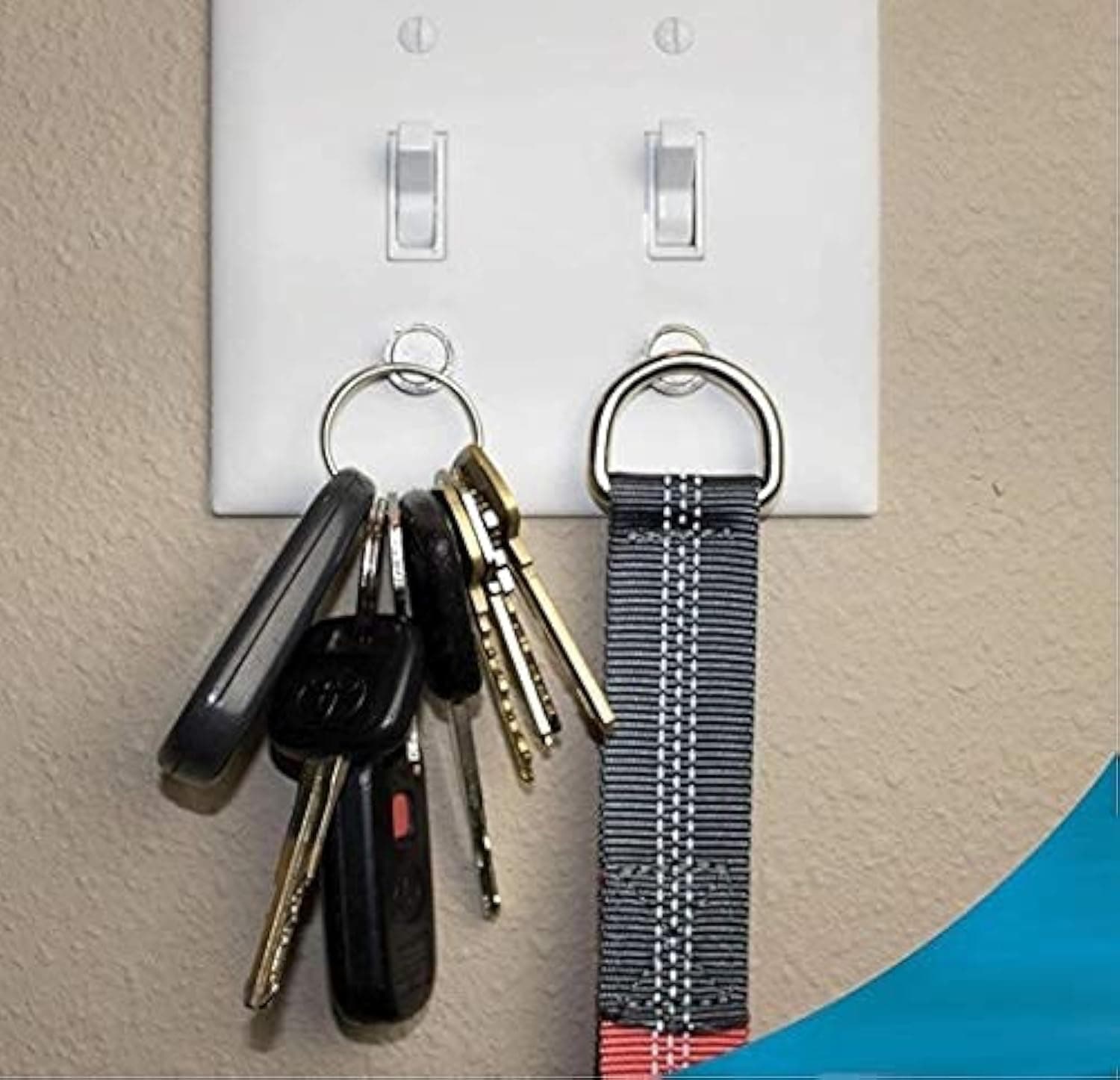 Magnetic Key Rack (2 Pack) | Key Holder for Light Switch | Smart Modern Design for Keychain Rings, Car Keys, Key FOBs | Easy Installation