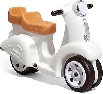 – Step2 Kids Ride Along Scooter, Single Seater Easy to Store Ride On Toy with Rear Storage Slot, Suitable for Children both Boys and Girls Aged 18m and Above, White