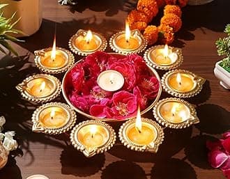 R Ayurvedic Copper Decorative Metal Diya Traditional Diya Urli Tealight Holder Golden Bowl for Floating Flowers and Tealight Candles Home Office Table Decoration Special