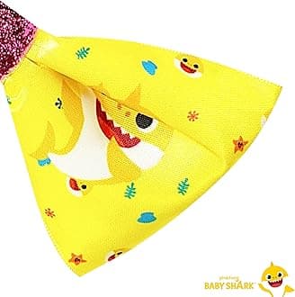 Baby Shark Kids Hair Bows - Hair Accessories Gift Set - 7 Pcs 4 Inch Bundle - Hair Bows for Girls - Different character on each clip - Alligator Clip - Ages 3 +